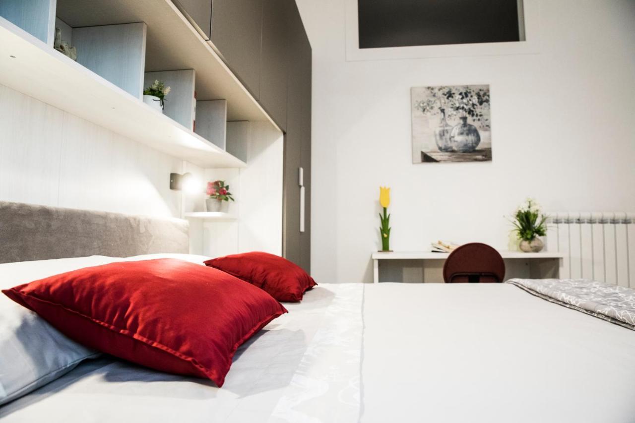 La Casa Di Ari Apartment Napoli Ngoại thất bức ảnh