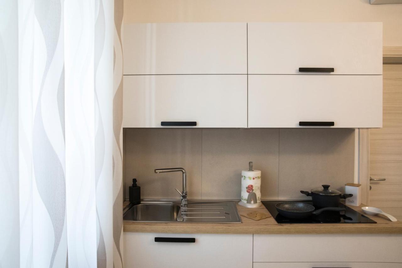 La Casa Di Ari Apartment Napoli Ngoại thất bức ảnh