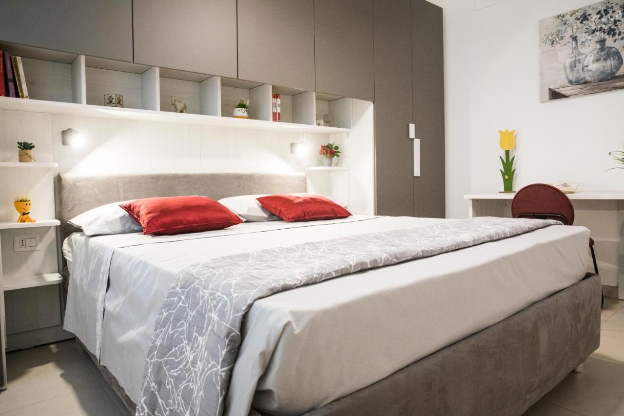 La Casa Di Ari Apartment Napoli Ngoại thất bức ảnh