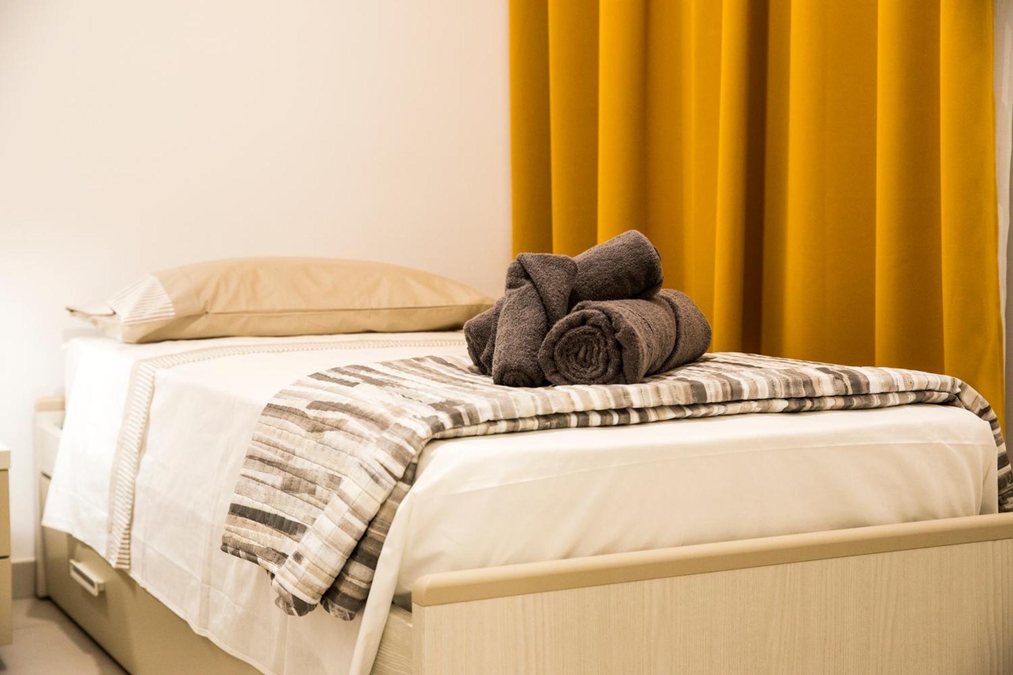 La Casa Di Ari Apartment Napoli Ngoại thất bức ảnh